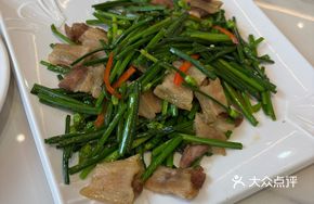 Stir-fried Leek with Salted Pork