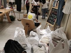 -广州白马服装市场