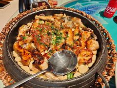 -年辉渔村·非遗传承餐厅(新丰江店)