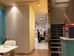 -美奈小馆·越南料理(中航城君尚购物中心店)
