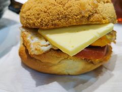 招牌菠萝包-华嫂冰室(湾仔店)