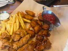 -必胜客(鳌江万达店)