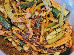 -嘎嘎鸭下巴·爆辣干锅(明教寺店)