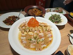 -连鹭海鲜·海肠捞饭·海胆饭(星海店)