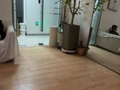 -至艾推拿院·三伏灸(昆城广场店)