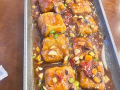 -自游人·美食一楼