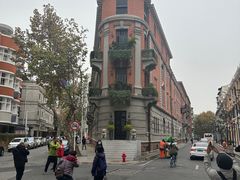 -巴公房子