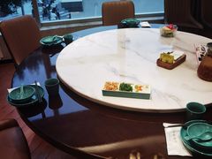 靠窗位-荷塘秋月·本帮江浙菜(国权路店)