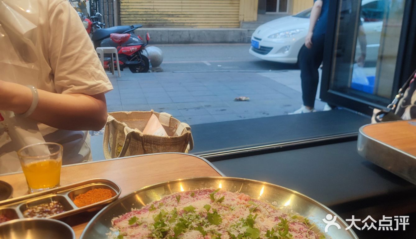大咬烤肉满足感