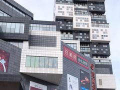 -资和信百货商场