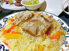 -伊带伊路新疆美食府(呼家楼店)