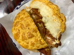 鸡扒菠萝包-華叔茶記