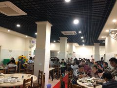 大堂-美兰春记食店·龙舌坡红烧牛肉