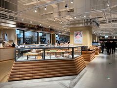 -七鲜超市(瑞虹天地太阳宫店)
