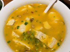 -渝是乎酸菜鱼(龙旗购物中心店)