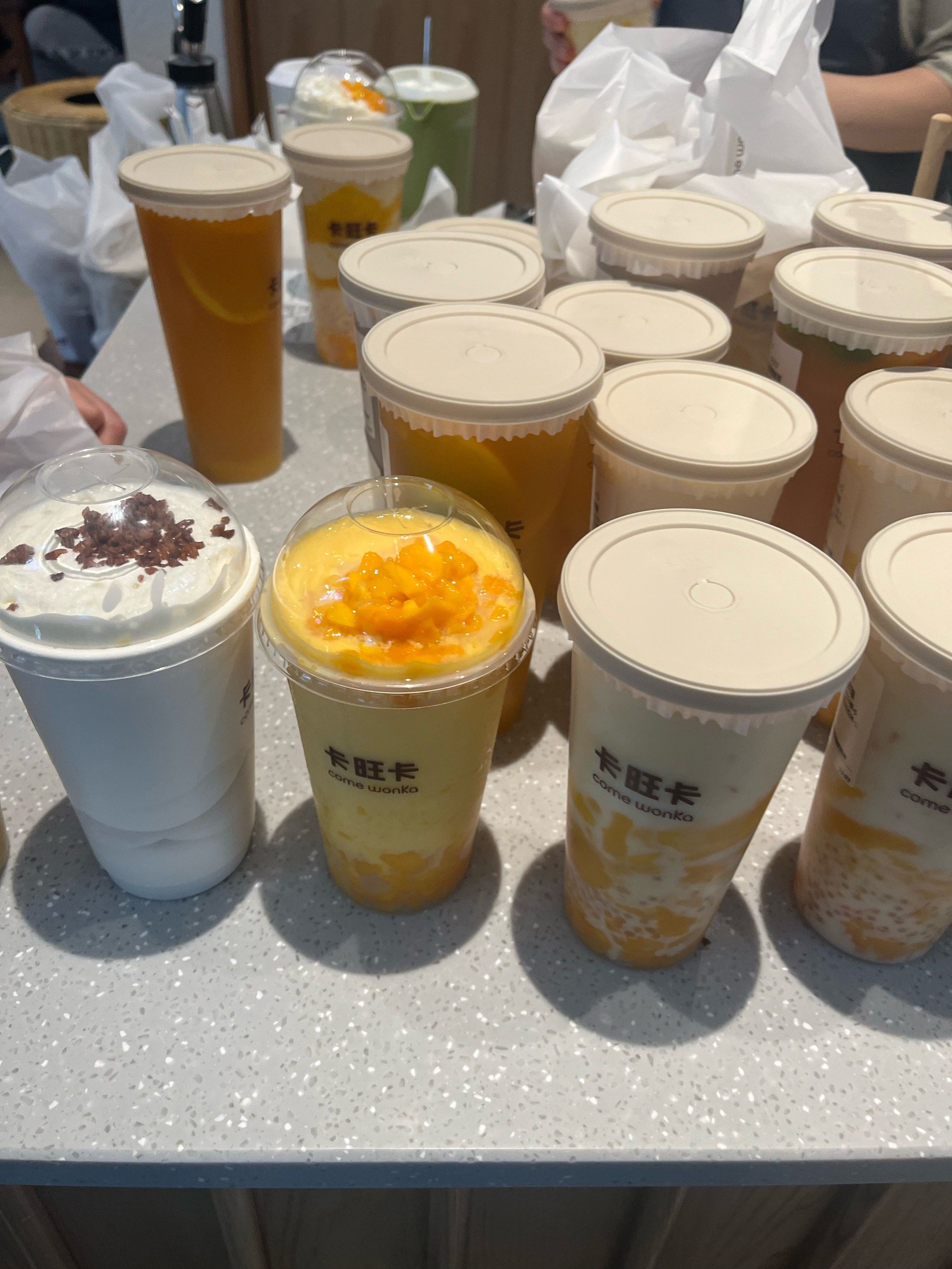 满满一大杯安徽本土奶茶