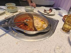 -佰烧海鲜烤肉火锅自助(泰华假日广场店)