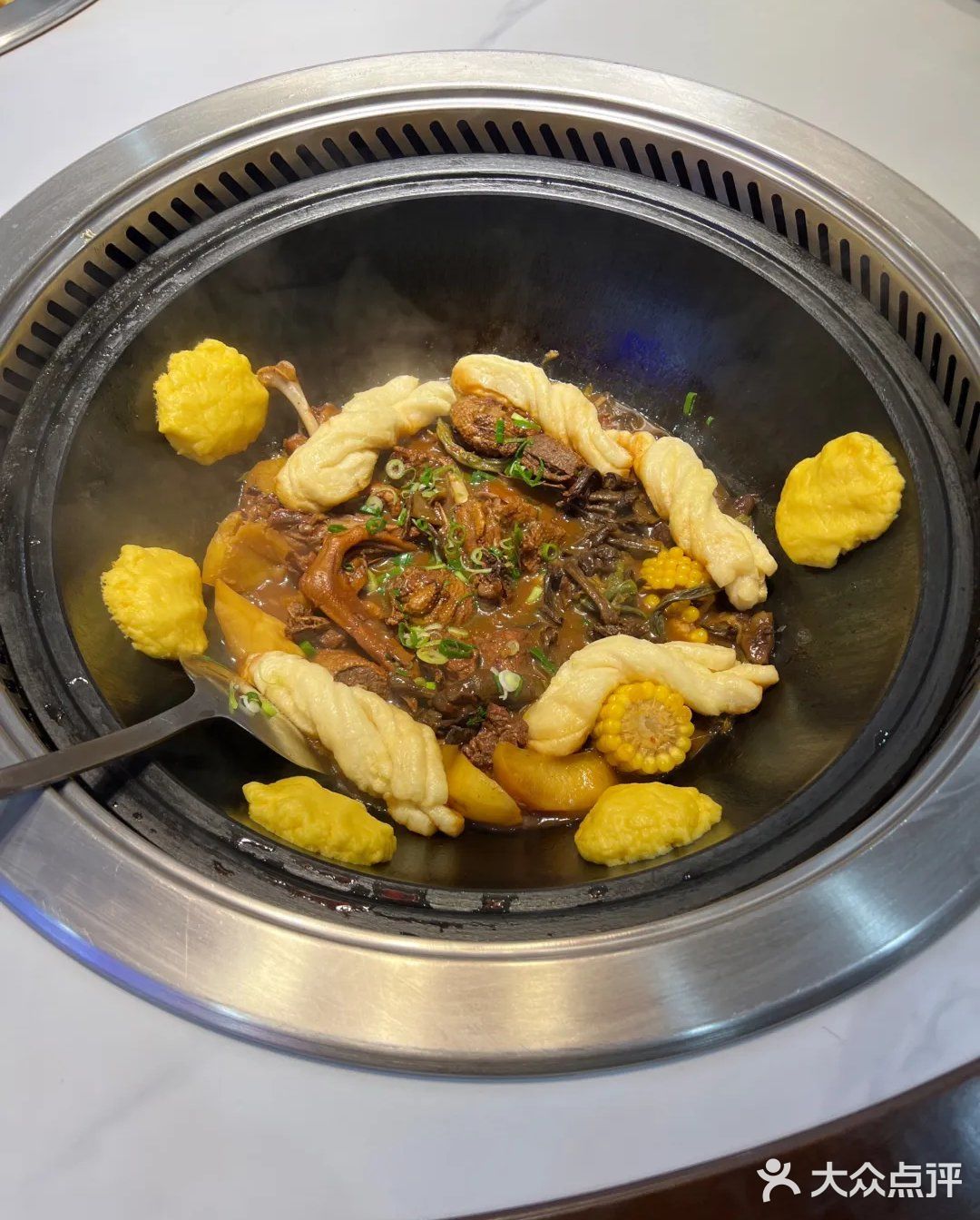 尝一口,让美味在舌尖上绽放出希望的火花