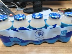 -绿姿鲜奶烘焙(临城店)