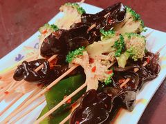 藤椒什锦串串-黄三怪(银座和谐广场店)