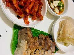 辣酱鸡块配海鲜炒年糕-酣庭院(红松东路店)