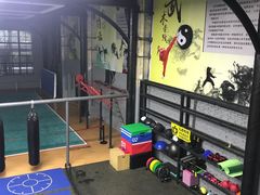 -每时篮球健身馆(魅力城梵木创艺区店)