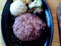 铃木肉饼-铃木食堂(帽儿胡同店)