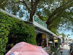 -Green Tree Rest. & Pub