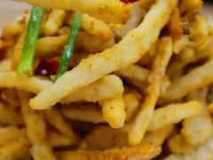 -江城燕子大排档(江汉路步行街店)