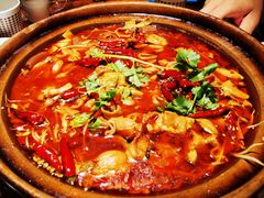肥肠牛蛙砂锅-马头巷·食景园(苏州总店)