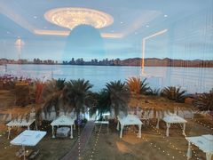 -荣誉海鲜酒楼(海湾店)