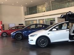 -TESLA 特斯拉(北京南四环中路特斯拉中心)