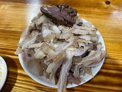-何永光123鲜牛肉馆(1号店)