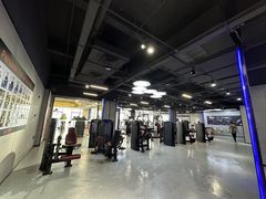 -一兆韦德健身(浦东万达会所)