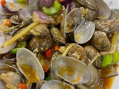 -四川小胡子海鲜(丁村万人海鲜广场店)