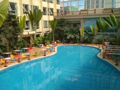 -兴芮温泉度假区