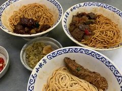 -梅溪·小伙子干挑面(安吉总店)