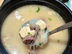 -高玛纳驴肉火烧(一世界店)
