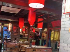 大堂-椒香城门口重庆老火锅(宝安固戍店)