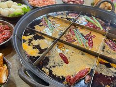 -正南齊北重庆老火锅(光华村直营店)