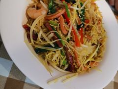 -新大咀港式茶餐厅(宝山万达店)