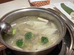 -喃喃椰·糟粕醋·椰子鸡火锅(七堡花园店)