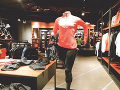 -耐克(恒隆广场店)