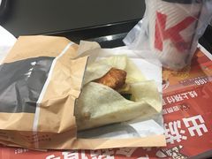 -肯德基(中鼎大厦店)