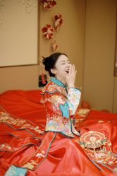 -Lady  Jane高端婚纱礼服馆