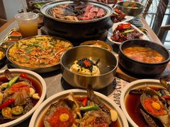 -草家酱蟹炭火烤肉店(珲春南路一店)