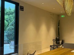 -J Create城市露营咖啡·简餐·宠物(上海动物园店)