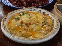 -黄桷树曹家私房菜(江与城店)