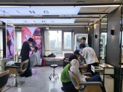 -藤野造型烫发染发