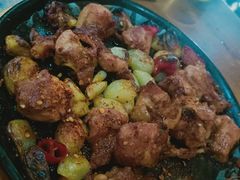 -老东镇啤酒屋海鲜加工·蒸汽海鲜·海鲜烧烤(台东店)